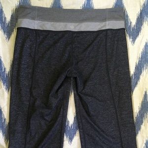 Lulumenon Wide Leg Crop Capri Size 10